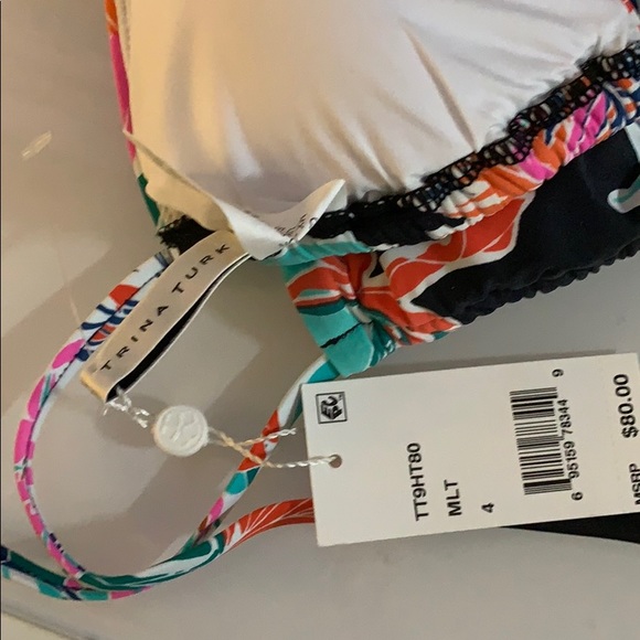 Bathing suite - Picture 6 of 9